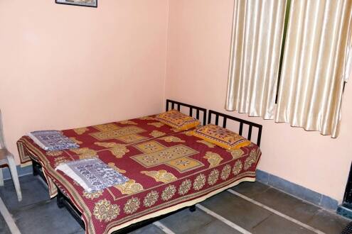 Rajas Holiday Home, Shrivardhan 2